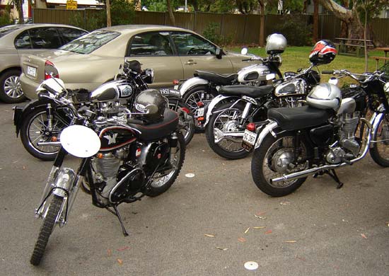 Matchless G80CS, compy Ariel, Velocette, AJS spring twin and Triumph